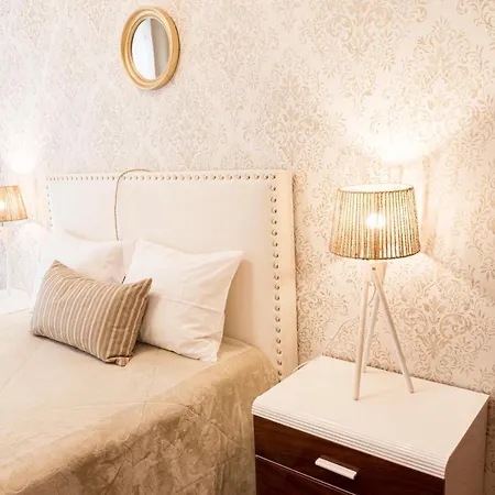 Lägenhet Premium Location 3 Bedroom