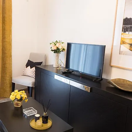 Premium Location 3 Bedroom Apartman